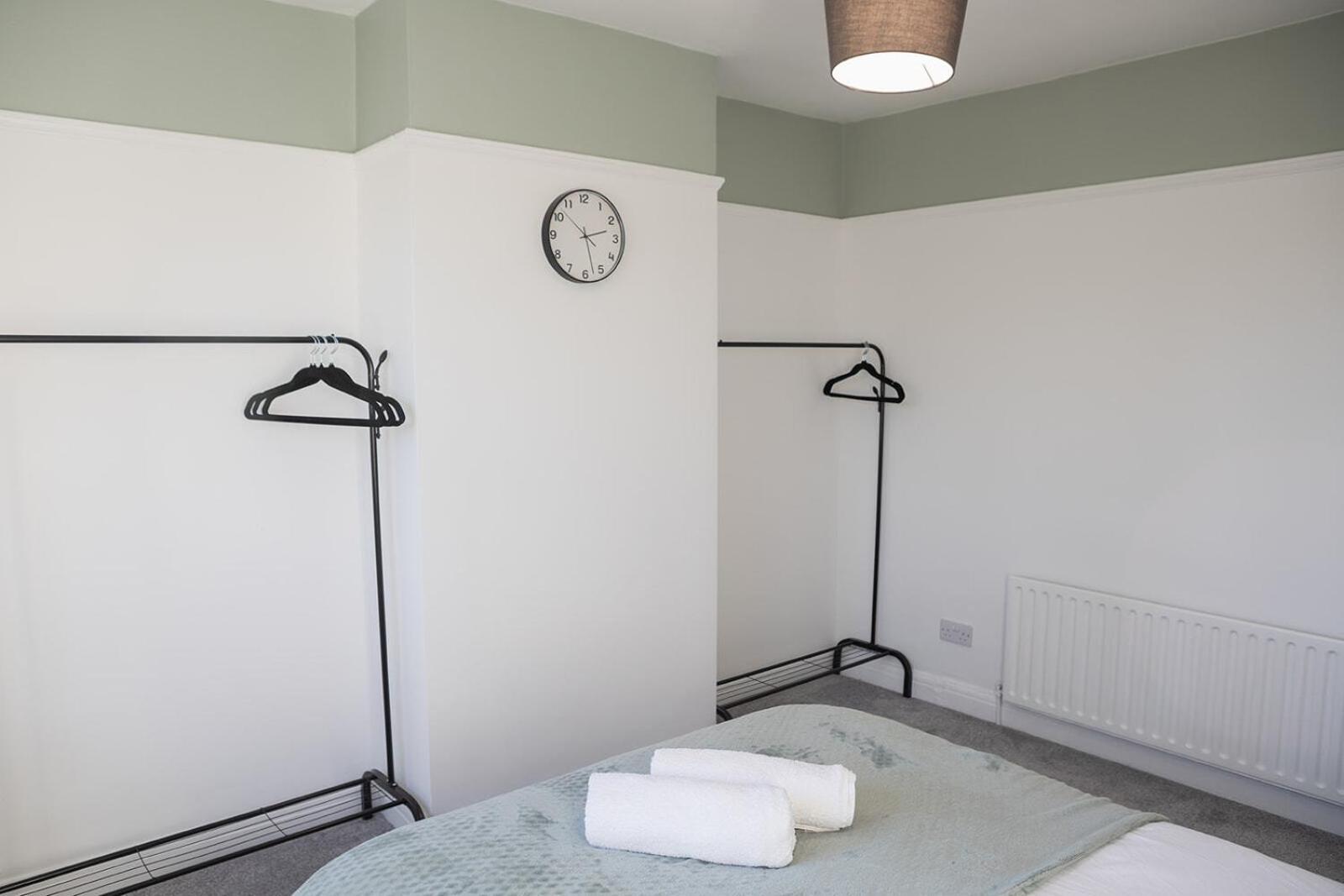 Lymer House - Stylish 3 Bedroom House In Wolverhampton Zewnętrze zdjęcie