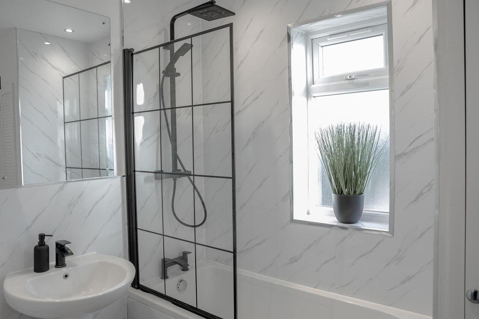 Lymer House - Stylish 3 Bedroom House In Wolverhampton Zewnętrze zdjęcie